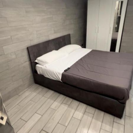 Vico Tre Re A Toledo 38 Apartment Наполи Екстериор снимка